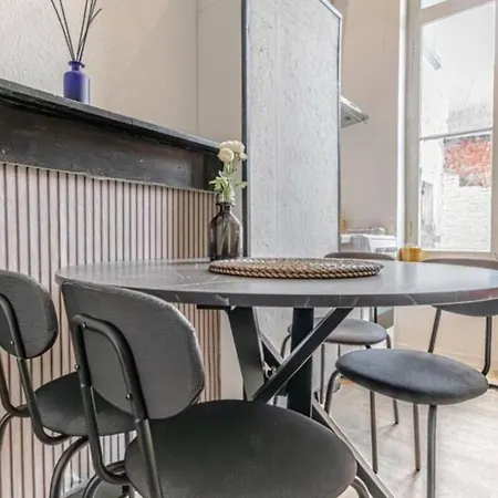 3 Lovely Comfortable At Heart Of Апартаменты *