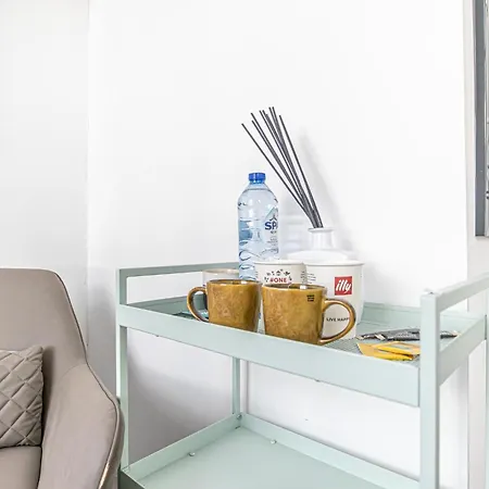 3 Lovely Comfortable At Heart Of Апартаменты *