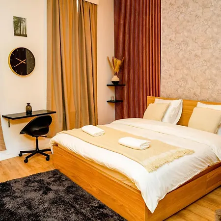3 Lovely Comfortable At Heart Of * Гент