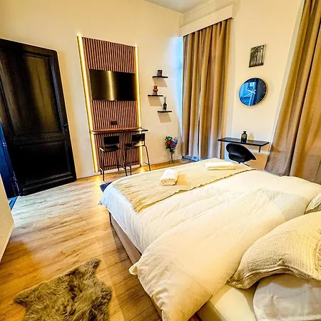 3 Lovely Comfortable At Heart Of Апартаменты