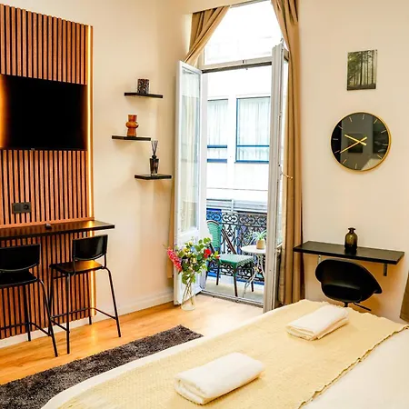 3 Lovely Comfortable At Heart Of Апартаменты *